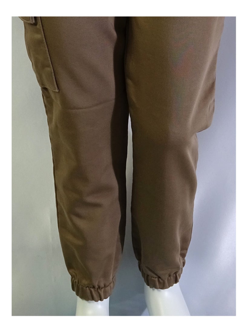 "Kids' pants with an elastic waistband and multiple pockets from the Shelter 23021 collection" - pzsku/Z5E5447B4641EDBC53A73Z/45/_/1724134151/9c81e35c-2fce-404d-ac69-b4951c45a5c3