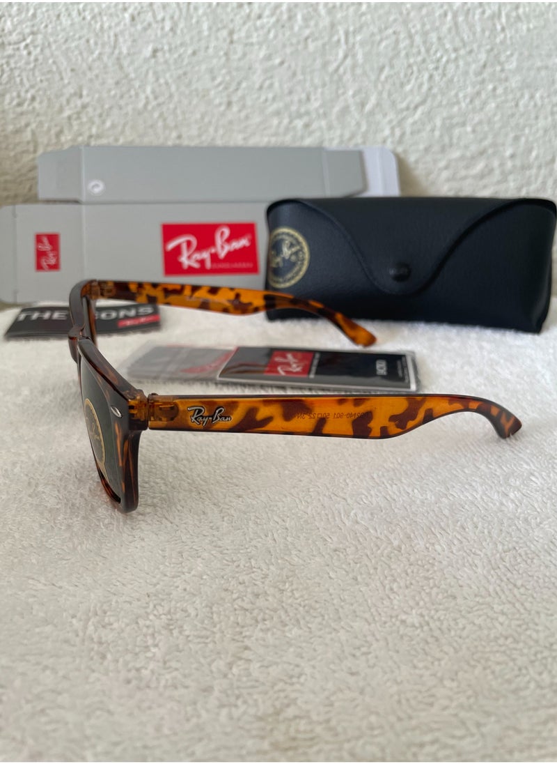 Ray-Ban Ray-Ban Classic Polarized Lens Sunglasses UV Lenses with Tortoise Brown Colored Frames Green Lenses  - Image 3