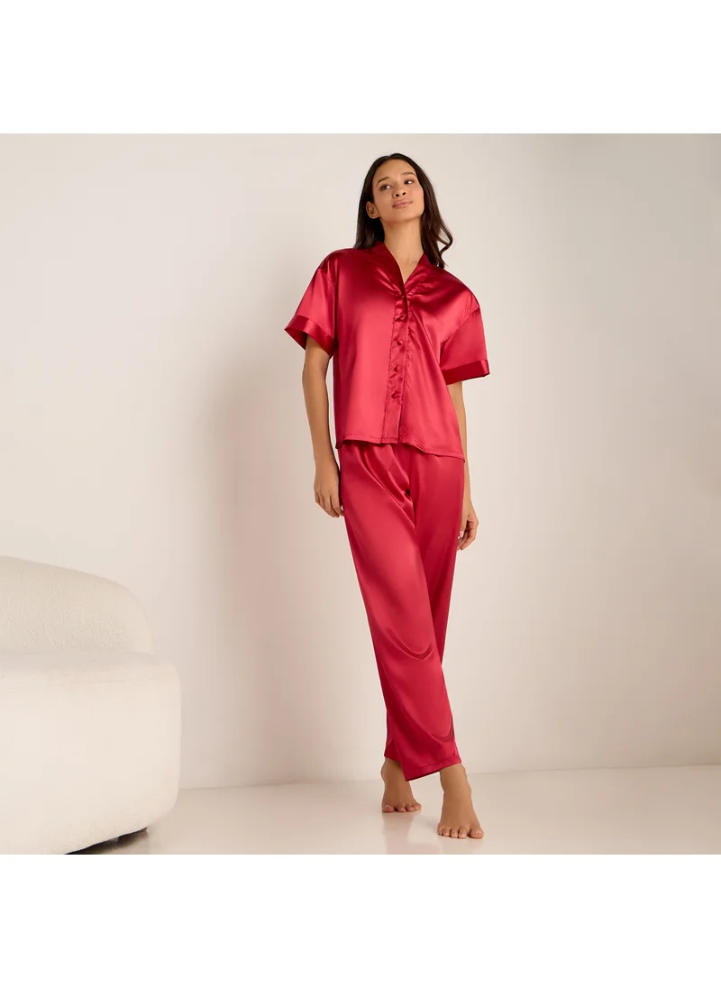 فاف V-neck Top with Short Sleeves and Elasticated Pyjama Set