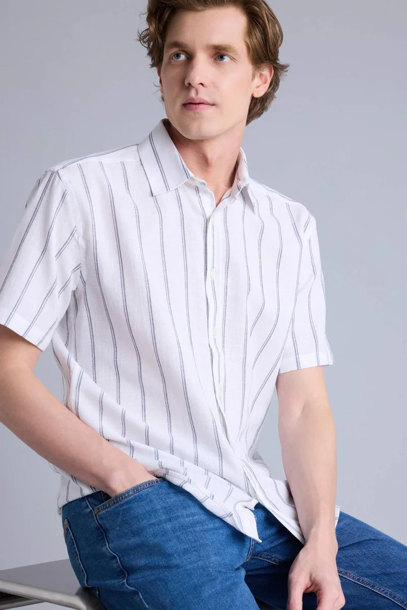 ديفاكتو Regular Fit Short-Sleeved Cotton Shirt
