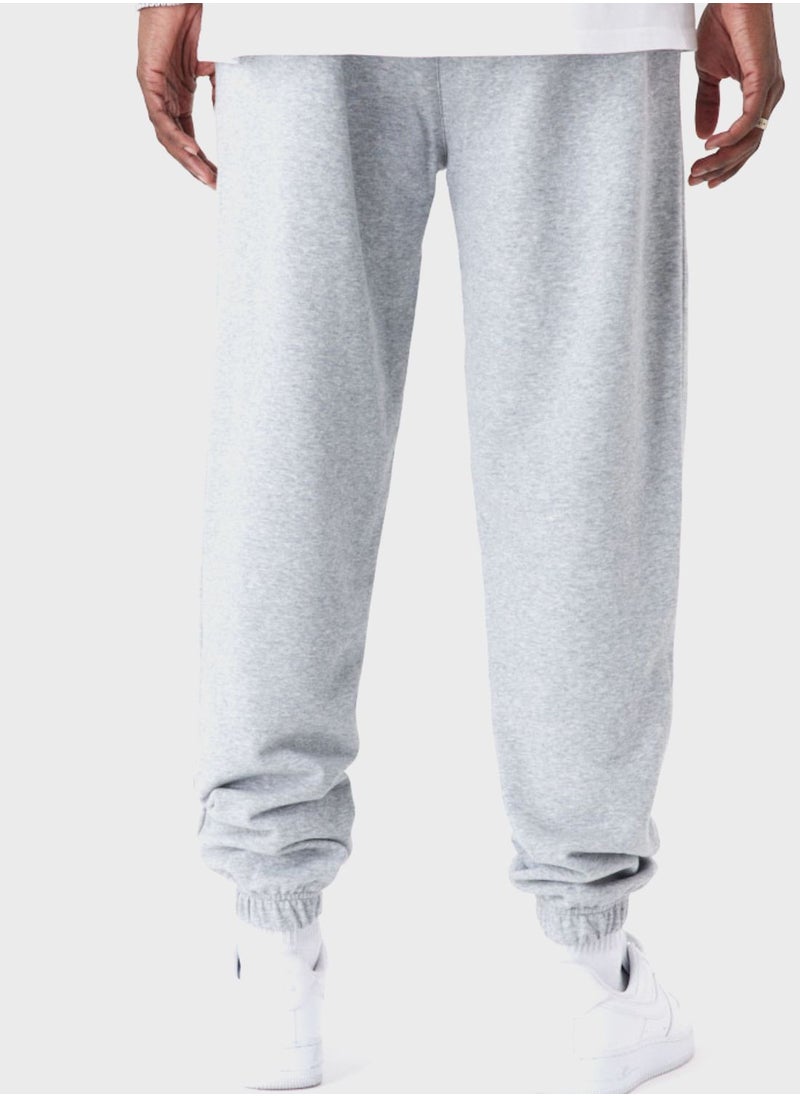 NEW ERA - Los Angeles Lakers Oversized Pants - Image 1