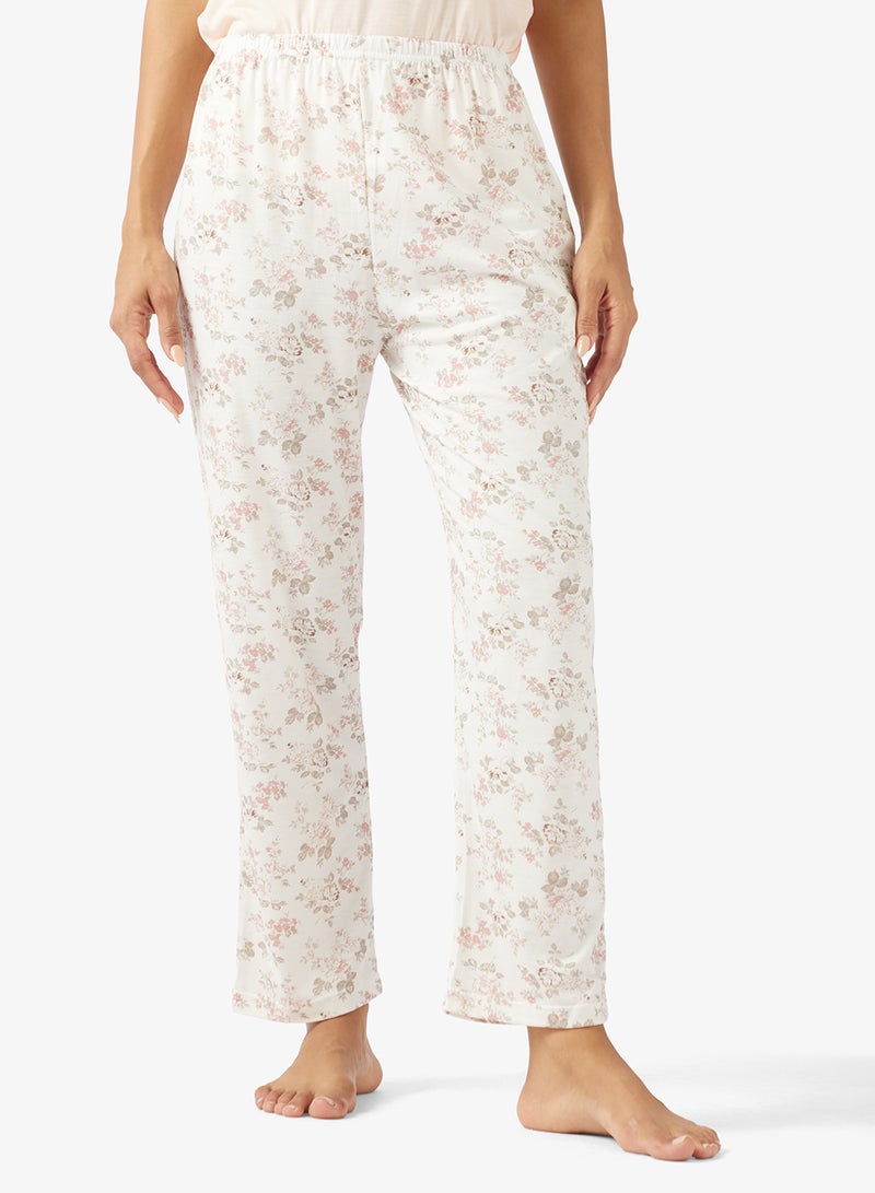 جينجر طقم بيجامة مطبوع وتيشيرت بقصة مريحة - Image 4