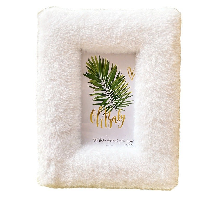 Amazon cross-border flannel cloth photo frame foreign trade bag flannel hollow square photo frame Europe and the United States exquisite table 8 inch DIY 8 inch