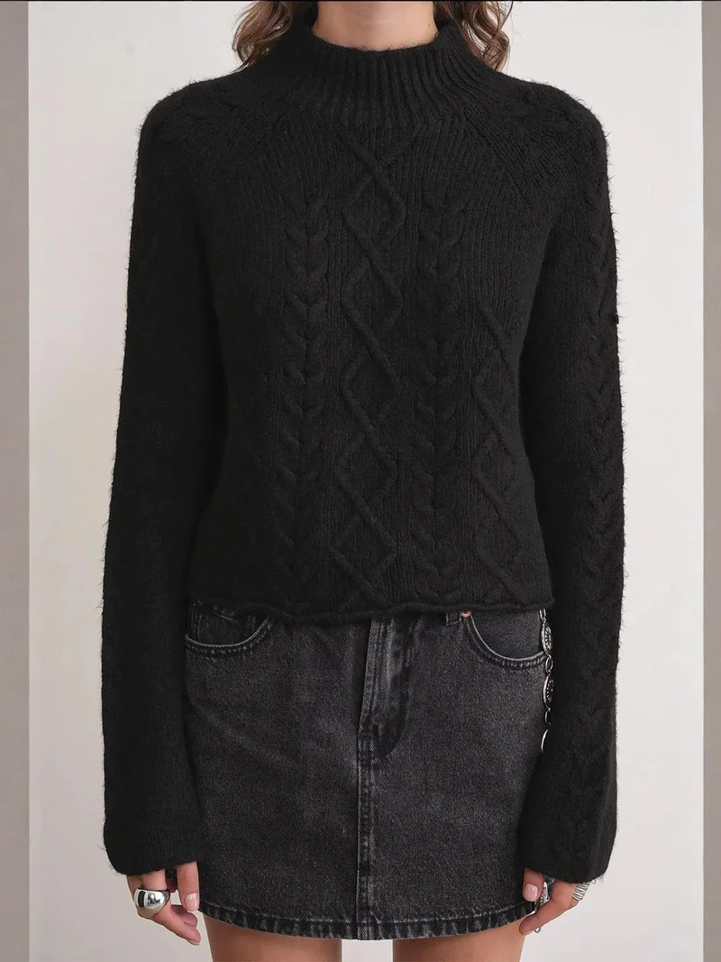 Mixray Black Mixray Argyle Half-Turtleneck Ribbed Knit Sweater for Women | Best Price UAE