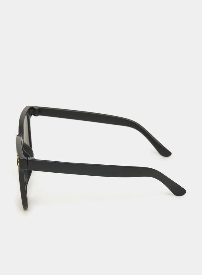 ستايلي Letter Detail Solid Square Sunglasses