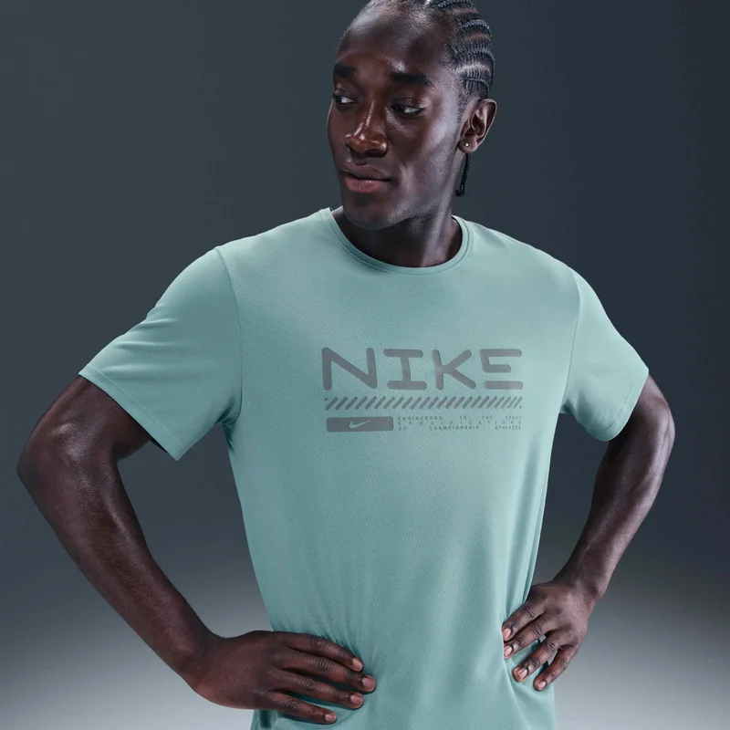 Nike Men's Miler Running Top