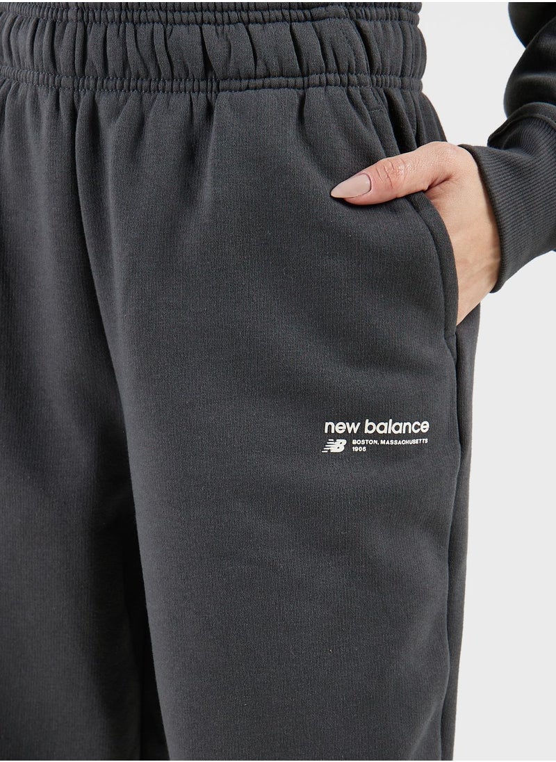 New Balance - Linear Heritage Brushed Back Fleece Sweatpants - Image 1