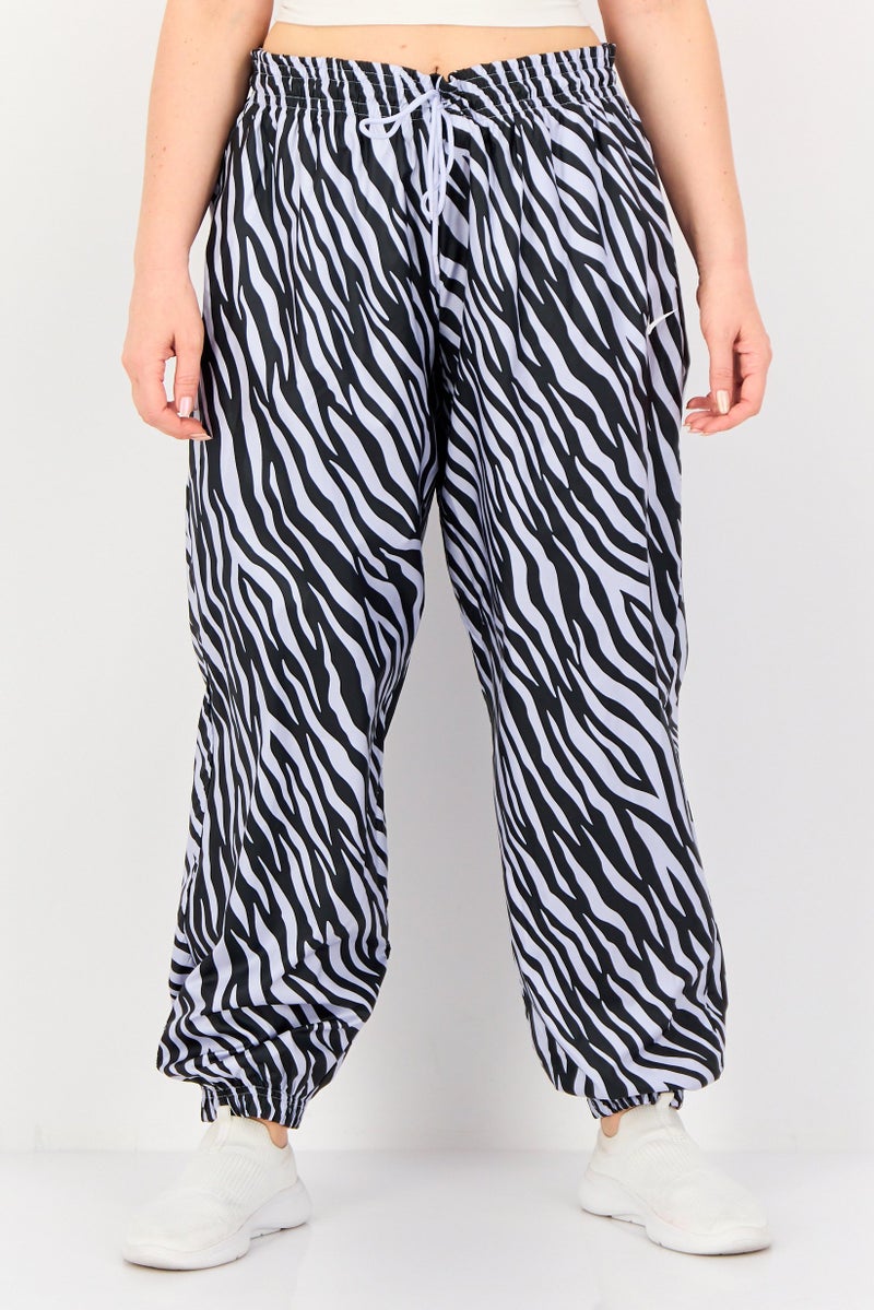 Nike Women Sportswear Fit Outdoor Track Pants, Multicolor - Image 1
