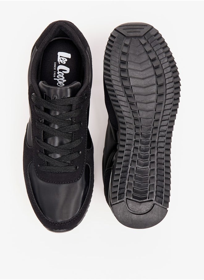 Lee Cooper حذاء رياضي نسائي مقسم إلى أجزاء مع رباط للإغلاق  - Image 4