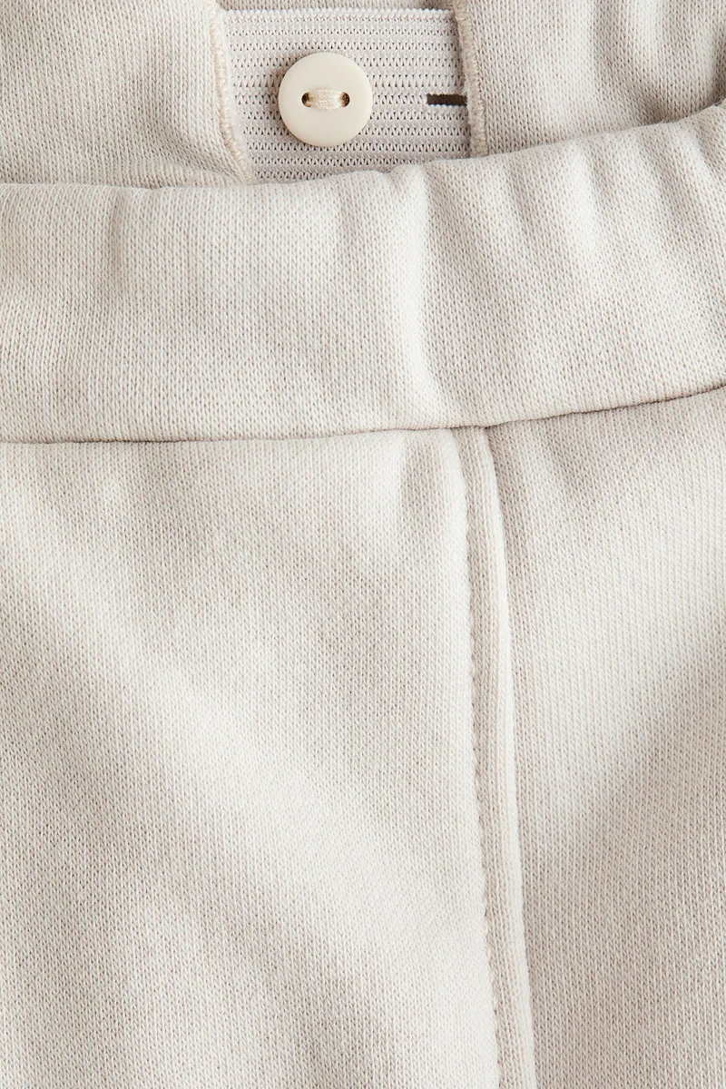 اتش اند ام بنطلون رياضي من نسيج سويت-شيرت