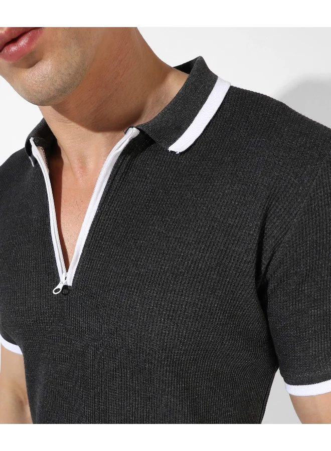 Campus Sutra Men's Solid Charcoal Grey Regular Fit Casual T-Shirt