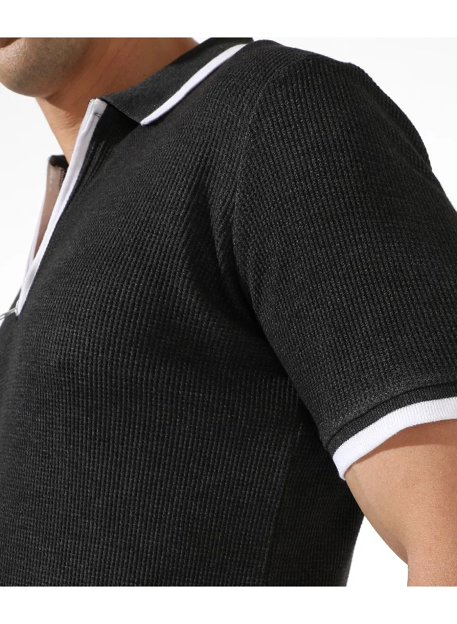 Campus Sutra Men's Solid Charcoal Grey Regular Fit Casual T-Shirt