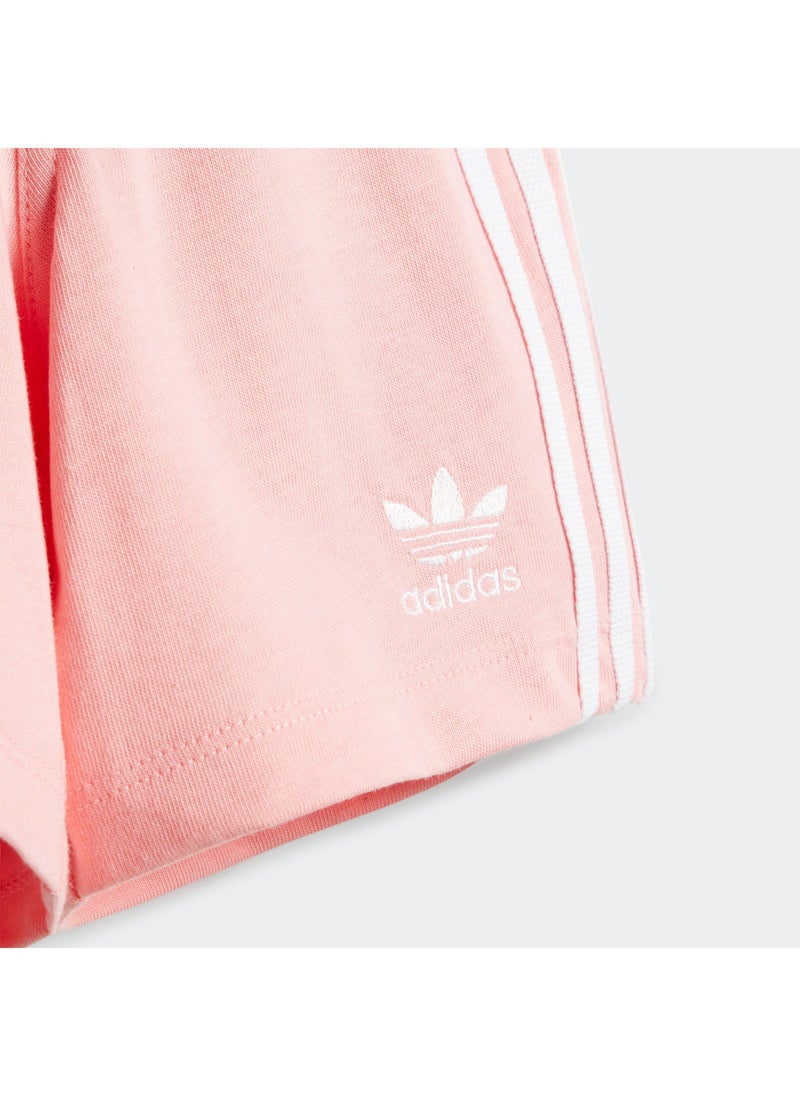 adidas Originals Infant Shorts And T-Shirt Set - Image 4