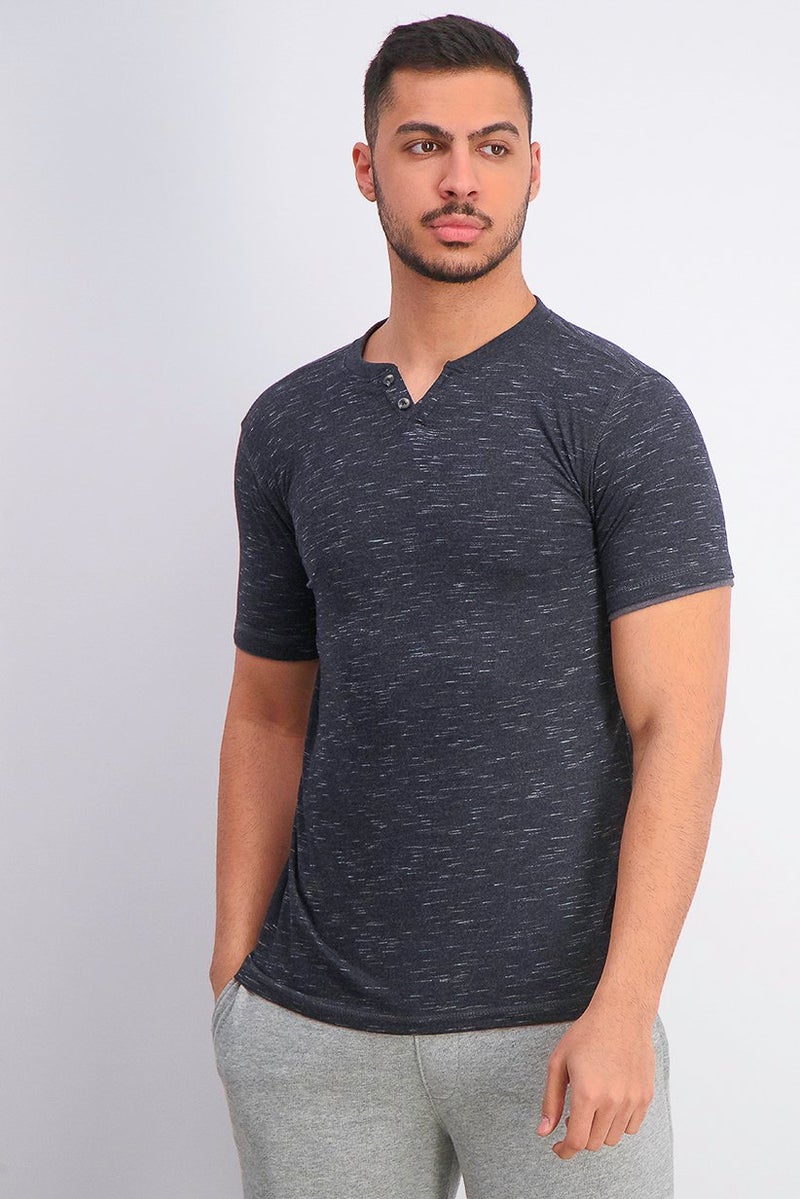 Company Eighty One تي شيرت قصير الأكمام للرجال بتصميم هذر، أسود - Image 1