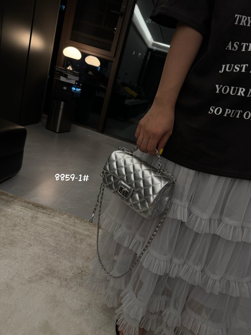 Chanel Style Diamond Plaid Latch Small Square Bag Women'S 2025 Exquisite Fashionable Chain Shoulder Crossbody Bag - Image 5