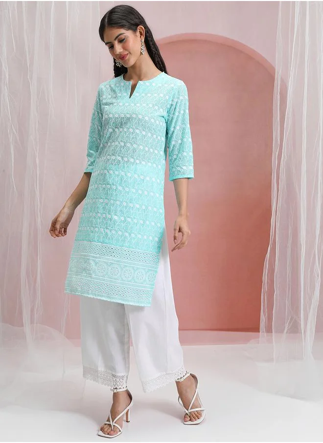 Vishudh Blue & White Floral Embroidered Round Notched Neck Straight Kurta by Styli