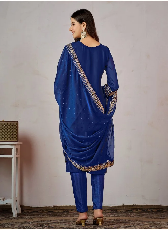آي شين Straight Fit Embroidered Pattern Round Neck Three-Quarter Sleeves Blue Colour Woven Cotton Kurta Set for Women with Semi Elastic Closure - A Must-Have for Every Wardrobe