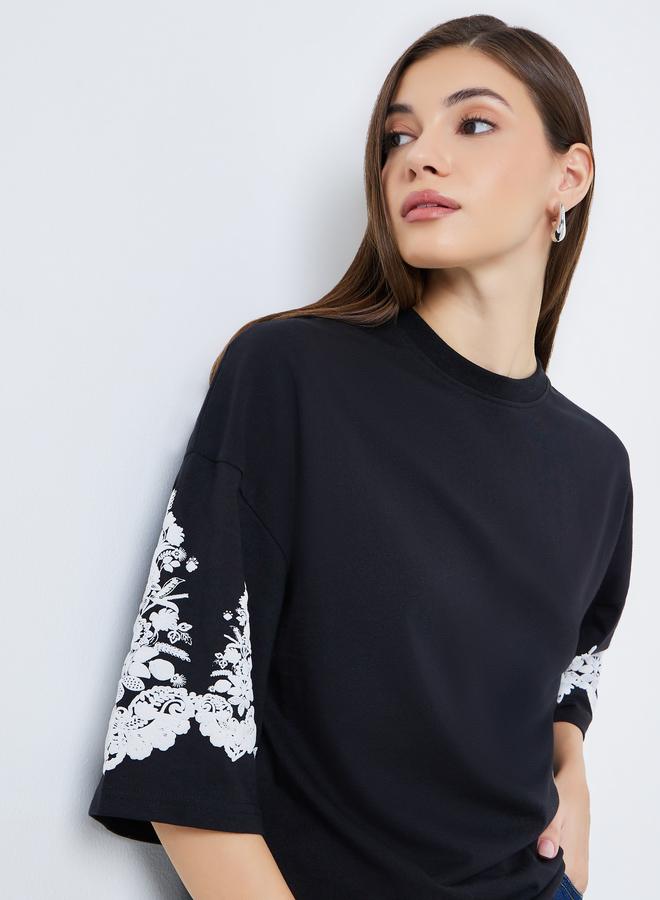 Styli Women Black Embroidered Sleeve Oversized T-Shirt - Image 3