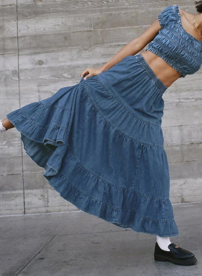 YEXPINE Women's Swing Chambray Maxi Skirt Elastic Waist Pleated Tiered Flowy Long Skirts Retro Denim Skirt, Light Blue, XL - Image 3