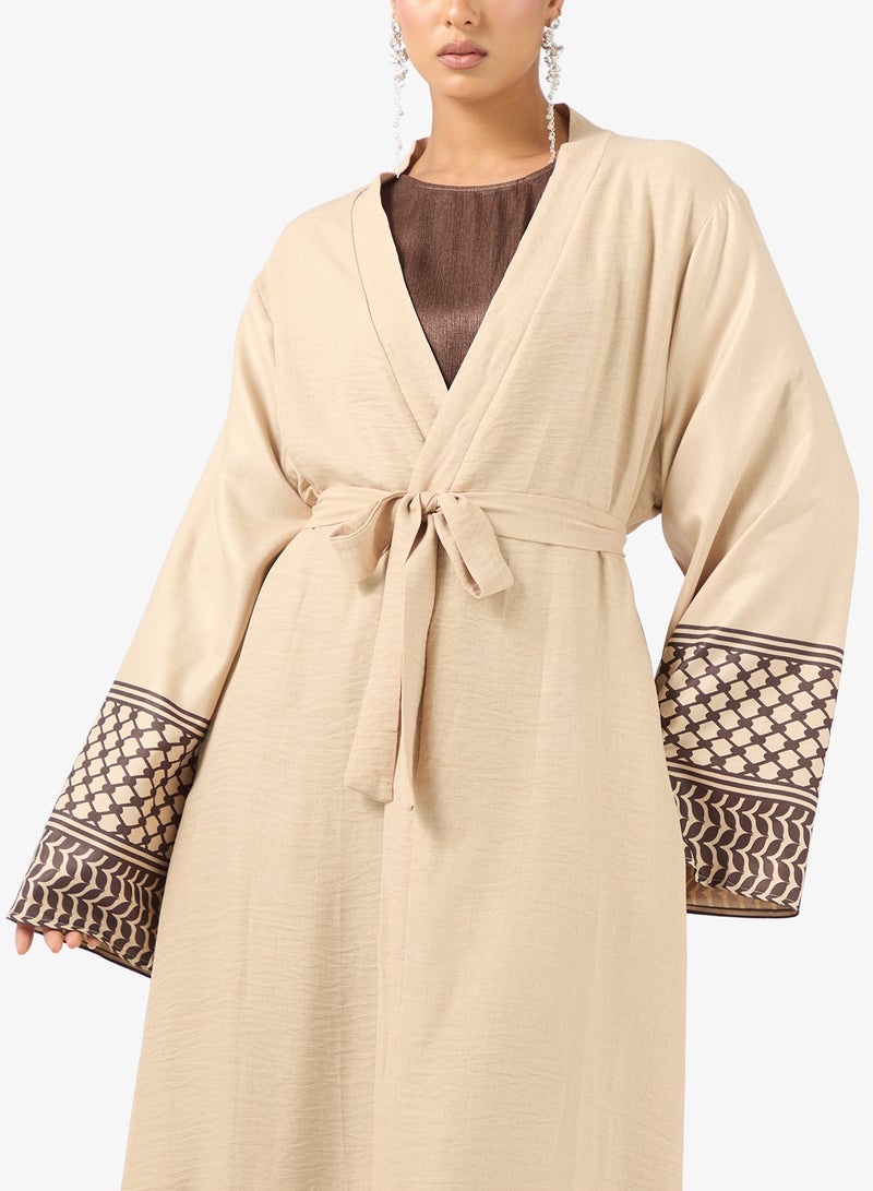 Khizana Printed Abaya - Image 3