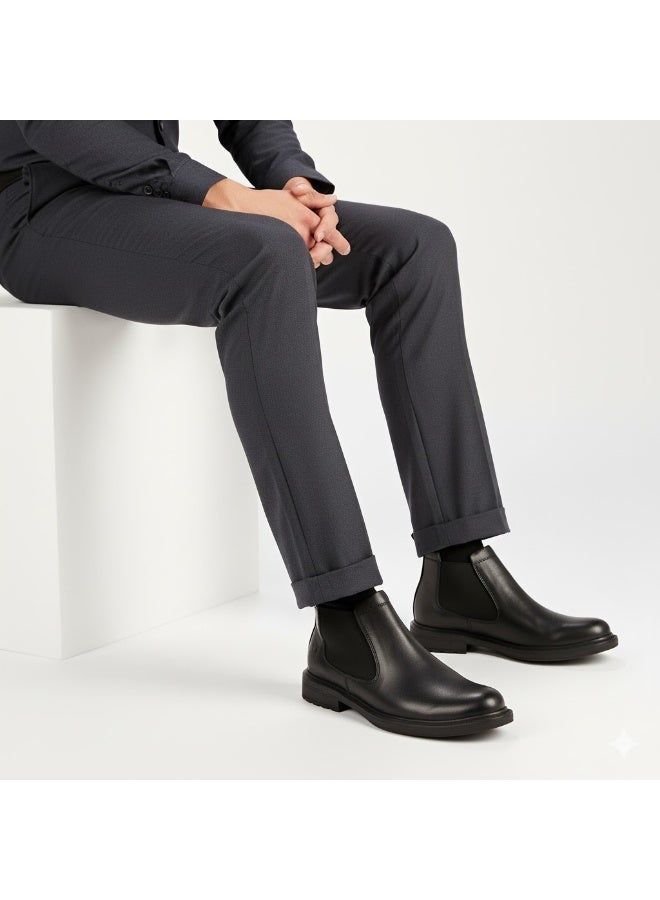 هاف بوت رجالي مميز مصنوع من الجلد الطبيعي أنيق ونعل رابر مقاوم للإنزلاق - Image 1