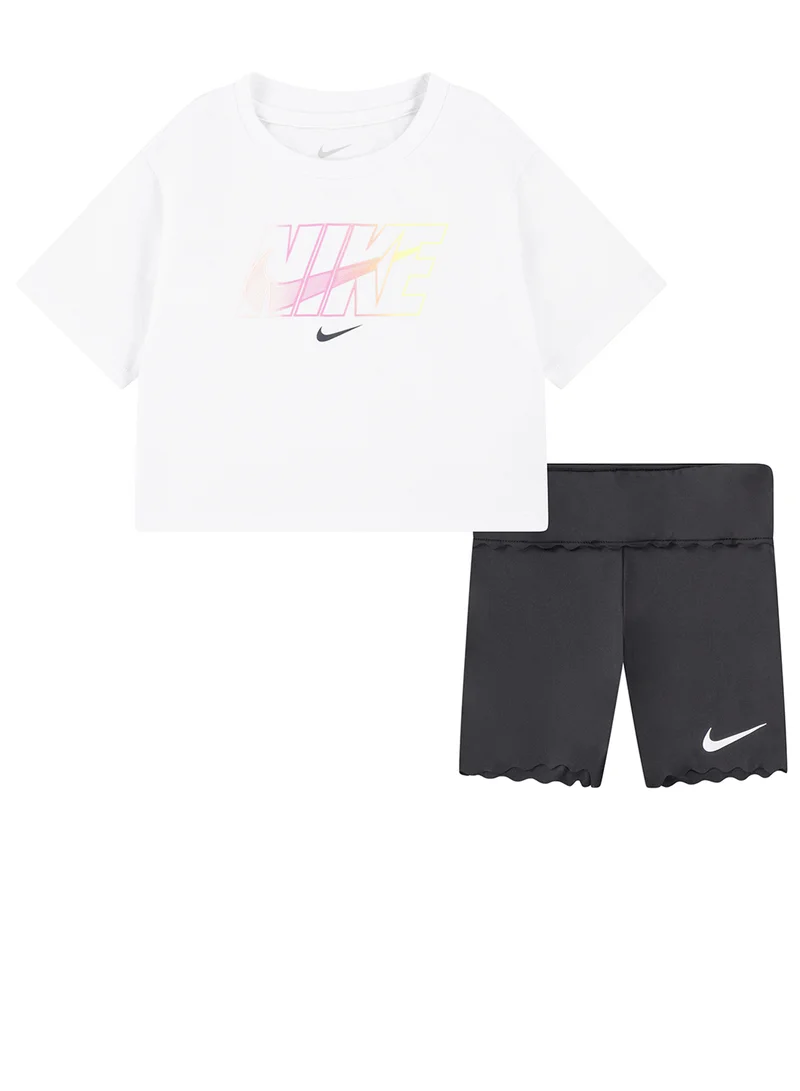 نايكي NKGSWOOSHMOTIONBIKESHORTS