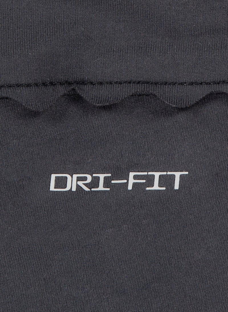 Nike Infant Swoosh Motion Bike Shorts Set - Image 4