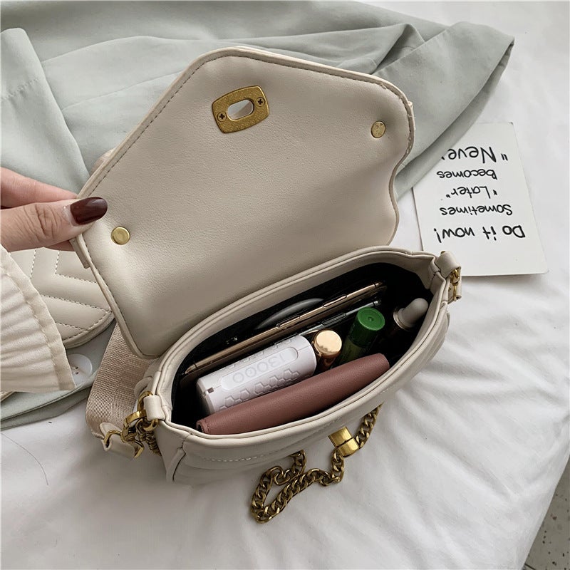 2022 New Bag Women'S Crossbody Red Summer Shoulder Bag Women'S Niche Design Chain Embroidery Thread Mother And Child Bag - Image 5