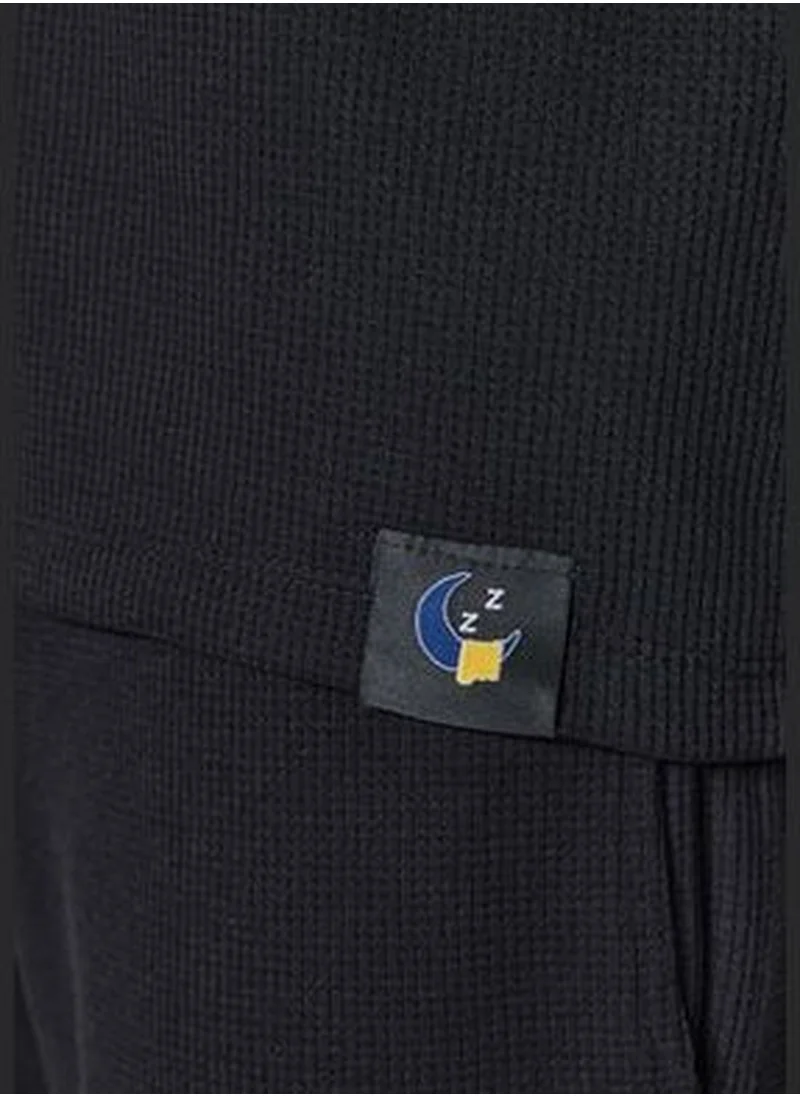 trendyol Men's Black Regular Fit Waffle Knitted Pajamas Set.