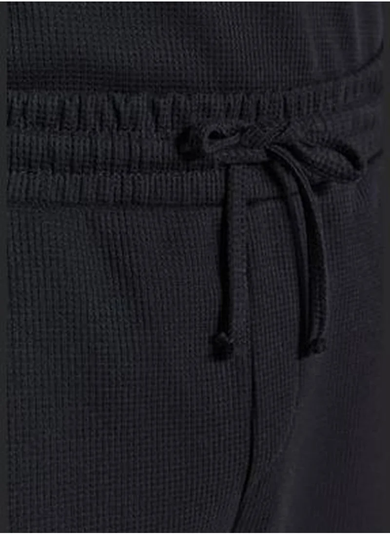 trendyol Men's Black Regular Fit Waffle Knitted Pajamas Set.