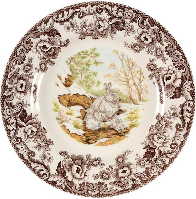 WOODLAND DINNER PLATE SNOWSHOE RABBIT 105 INCH HUNTING CABIN LODGE AND COTTAGE DCOR MADE IN ENGLAND FROM FINE EARTHENWARE MICROWAVE AND DISHWASHER SAFE