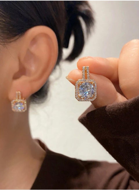 Elegant And Trendy Earrings For Women