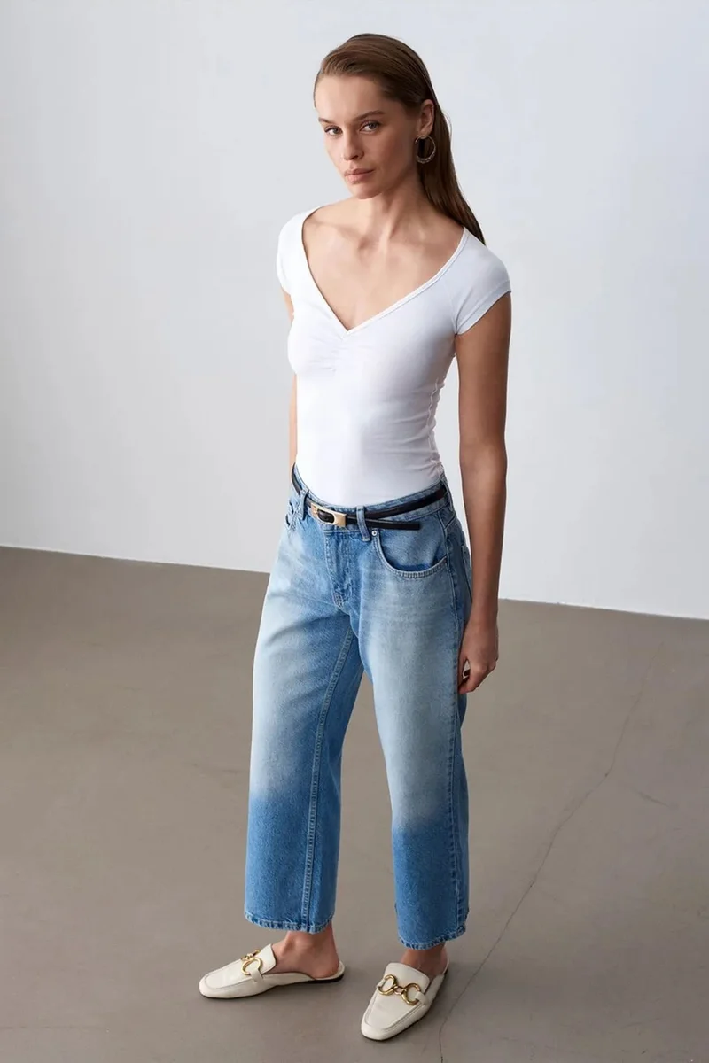 Dilvin Light-Mid Blue Denim DILVIN Low-Waist Wide-Leg Capri Jeans for Women | Best Price UAE