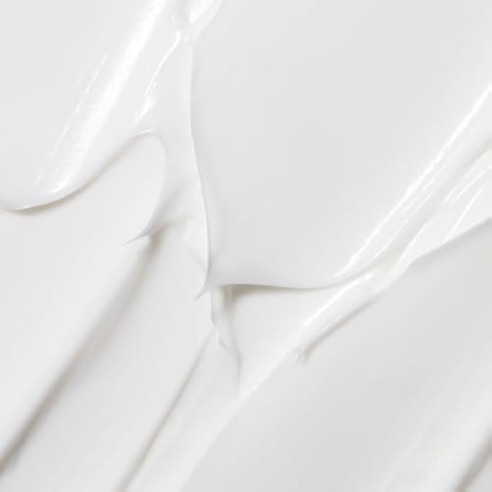 Lumene Nordic Hydra [Lahde] Moisture Balm - Lightweight Face Cream + Dry Skin Hydrating Balm - Organic Nordic Birch Sap, Arctic Spring Water & Plumping Hyaluronic Acid (1.7 oz) - Image 3