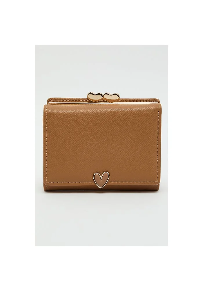 Textured Small Wallet