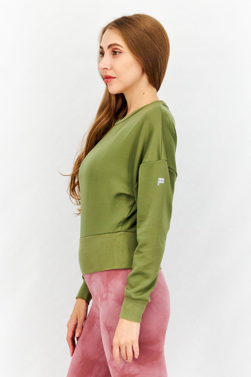 FILA بلوزة رياضية نسائية بأكمام طويلة من شاندولين، مقصوصة، لون لودن الأخضر - Image 4