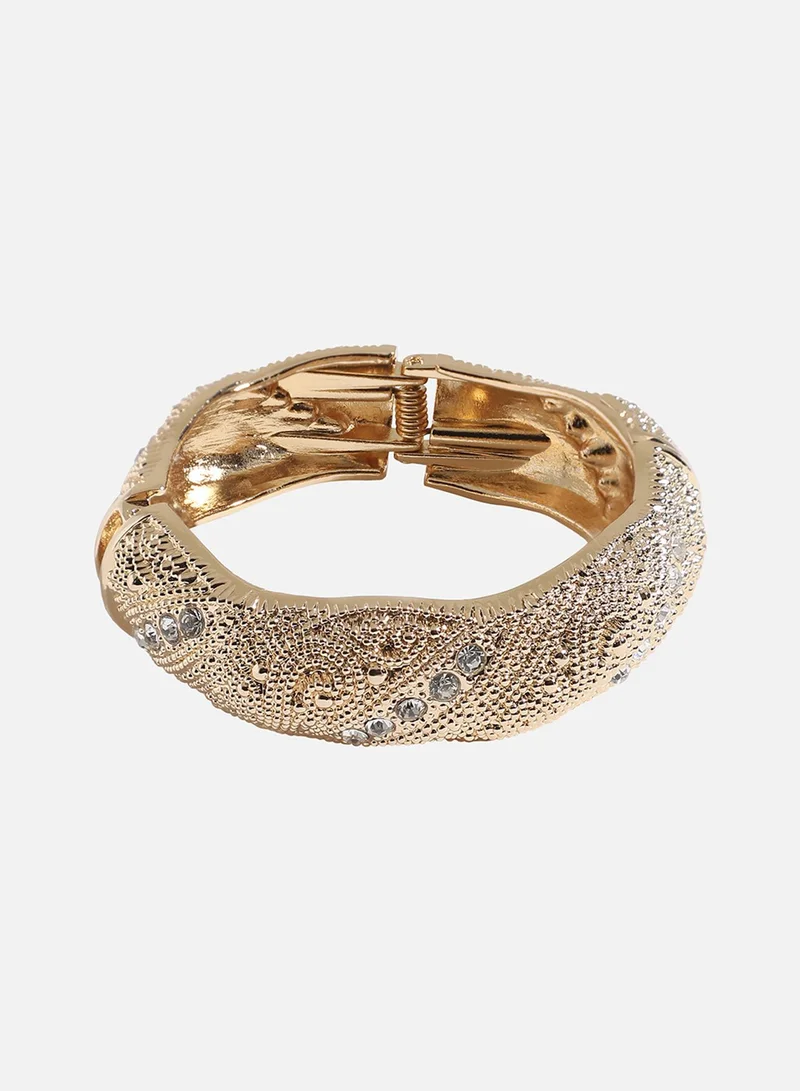 SOHI Textured Metallic Bracelet
