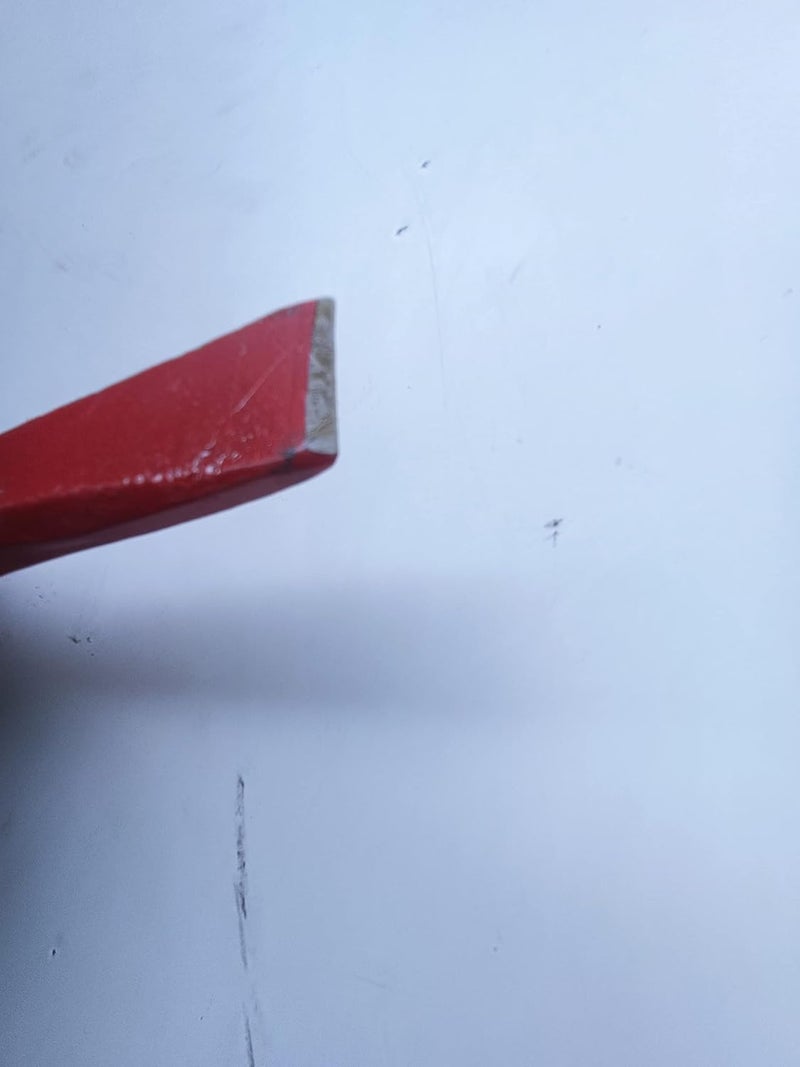 TMC Chesil Cutting Edge Drop Froged Comfortable Grip Heavy Duty Material for Civil Work Medium 395 Gr - Image 4