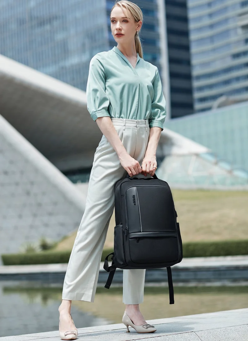 Arctic Hunter Black Casual Travel Backpack Water Resistant Unisex School College Bag with Built in USB Port and Laptop Compartment for Men and Women, B00120C, Black  | Best Price UAE