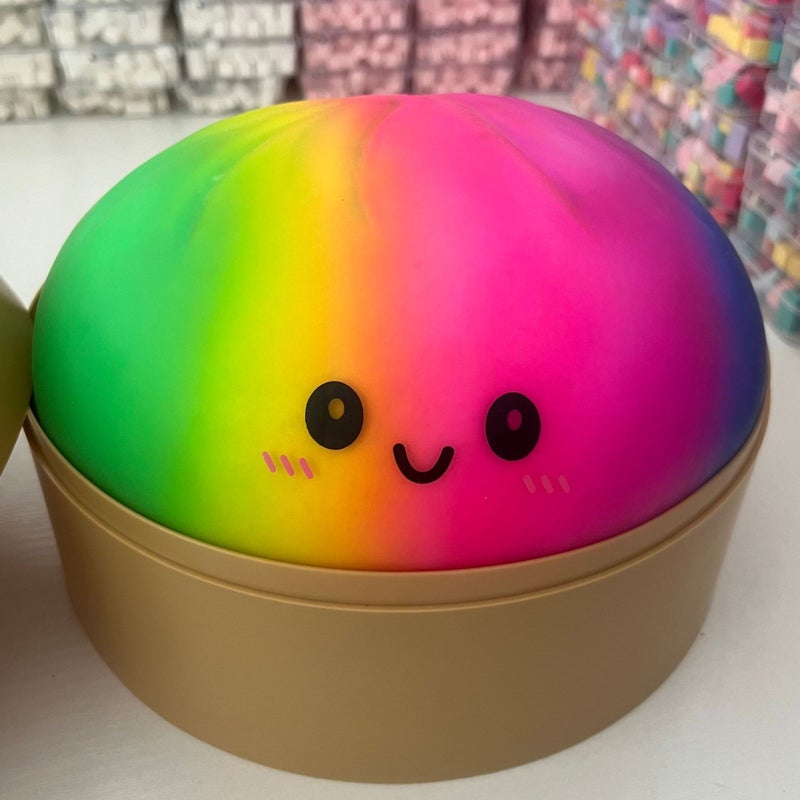 25CM Extra Large Simulation Steamed Bun Stress Relief Toy with Steamer - Image 3
