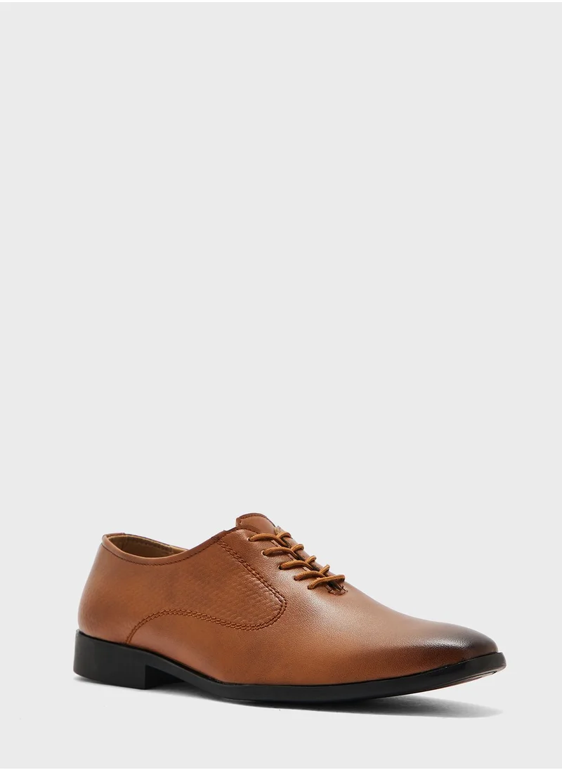 روبرت وود Formal Lace Ups
