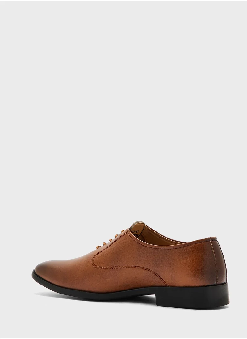 روبرت وود Formal Lace Ups