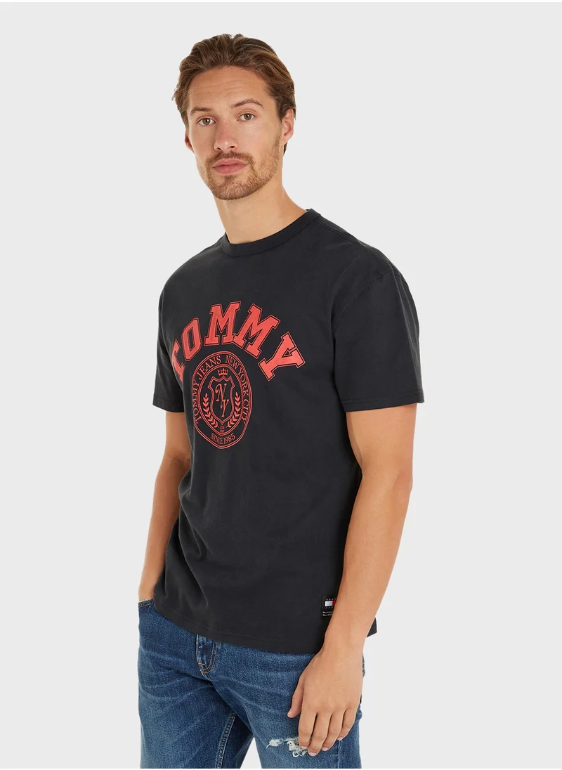 تومي جينز Graphic Crew Neck T-Shirt
