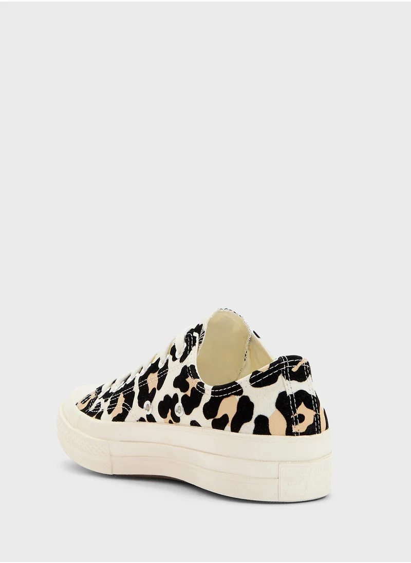 CONVERSE Chuck 70
