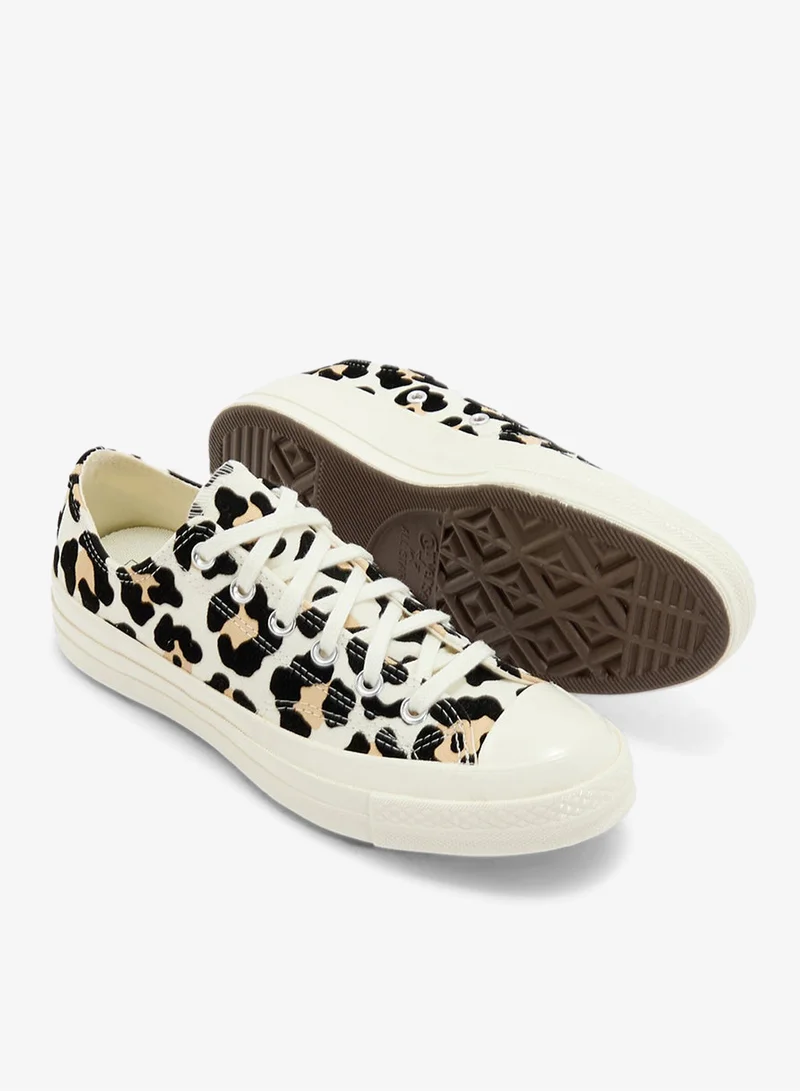 CONVERSE  Chuck 70  | Best Price UAE