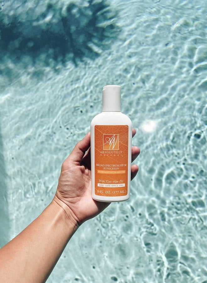 Absolutely Natural لوشن واقي من الشمس معدني SPF 30 مع زيت وردة المسك، خالي من القسوة وآمن للشعاب المرجانية، مصنوع في الولايات المتحدة - Image 4