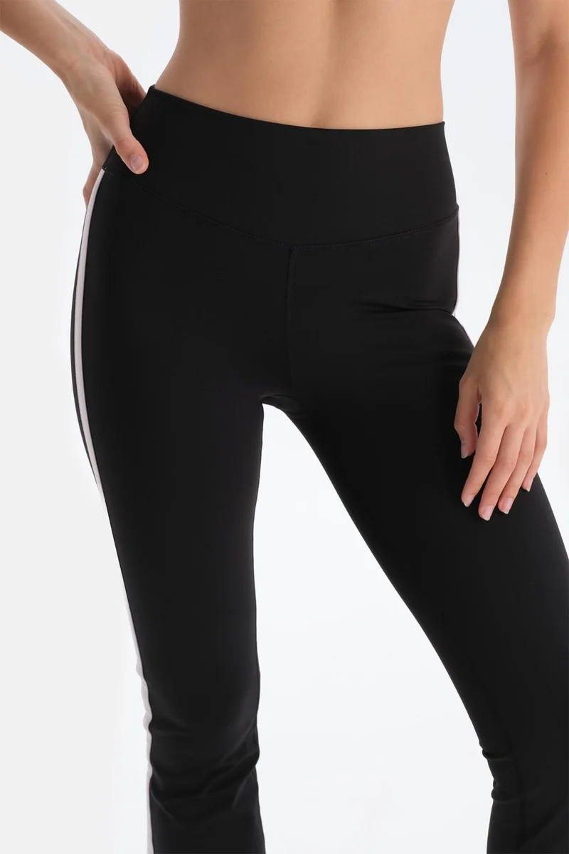 داجي Black Women's Stripe Detailed Raised Spanish Leggings