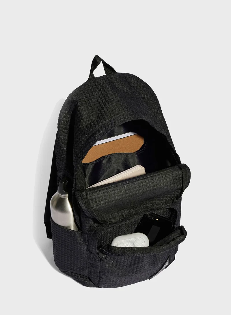 adidas شنطة ظهر كلاسيكية