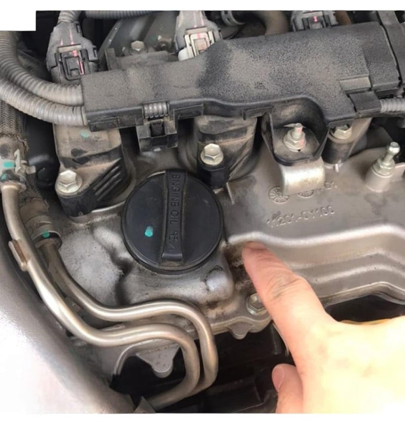 Auto-Ex Engine Oil Cap Compatible/Replacement For Innova/Innova Crysta/Etios/Corolla/Corolla Altis - Image 3