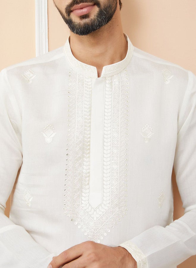 see designs Floral Embroidered Kurta with Pyjamas for Men - Image 2